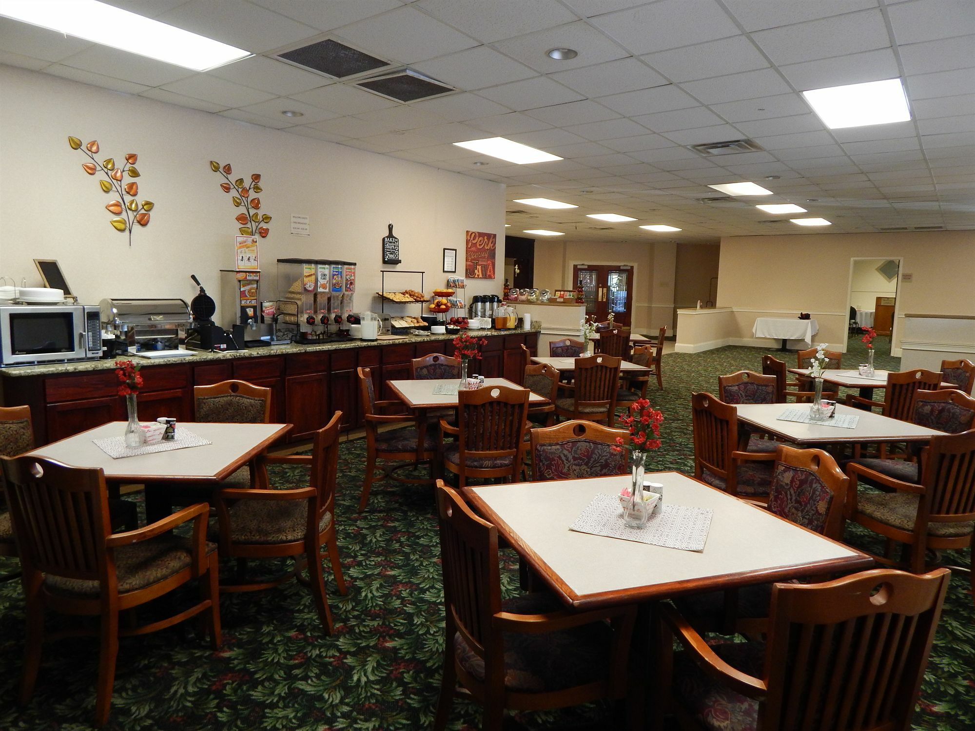 Ramada By Wyndham & Suites Warner Robins Eksteriør billede